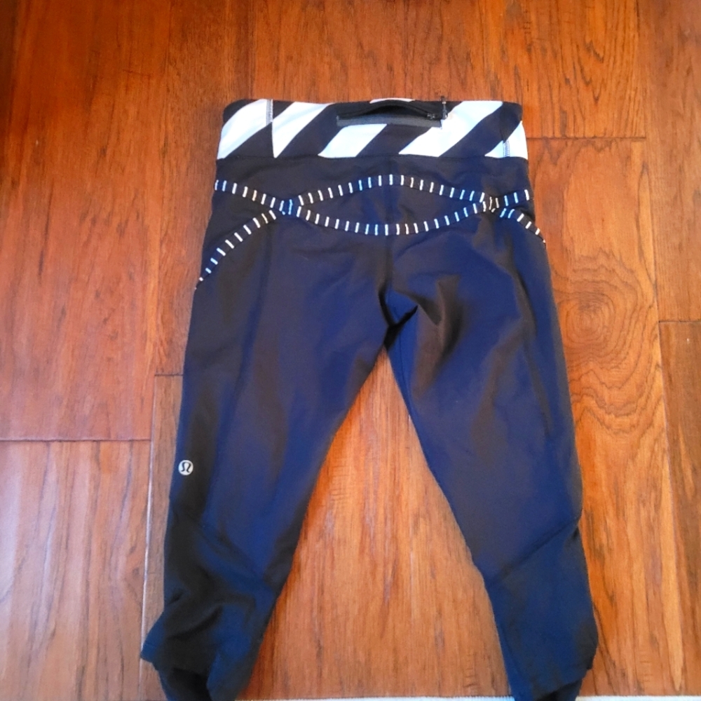 Lululemon crop leggings